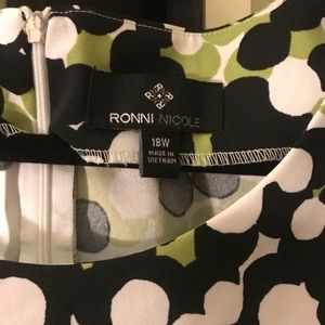 Fun sleeveless dress with thick hem detail